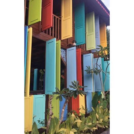 เบลอ แวร์เด ไอ แอม คัลเลอร์ Hotel กีลีตราวางัน ภายนอก รูปภาพ
